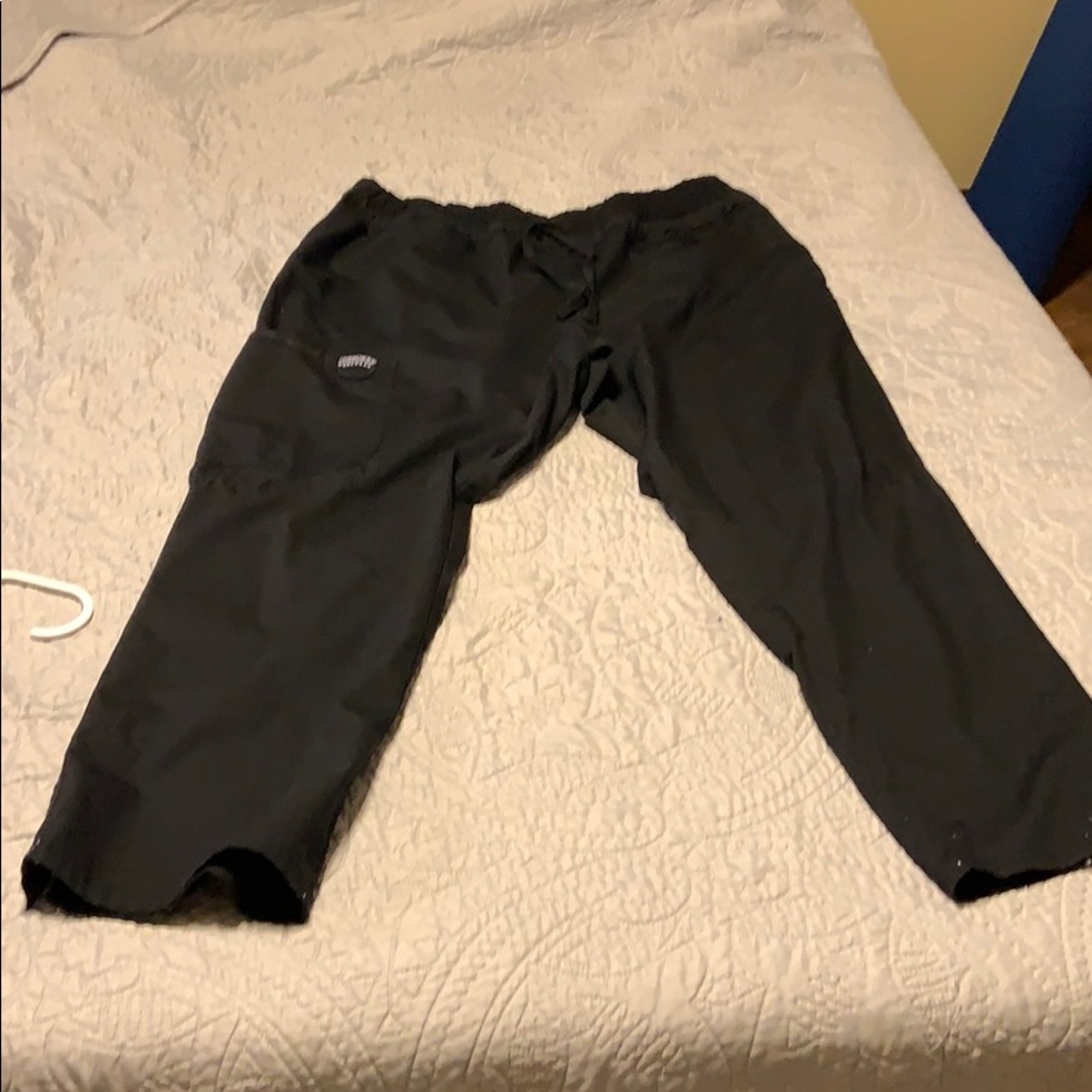 Cherokee work wear revolution size XL petite